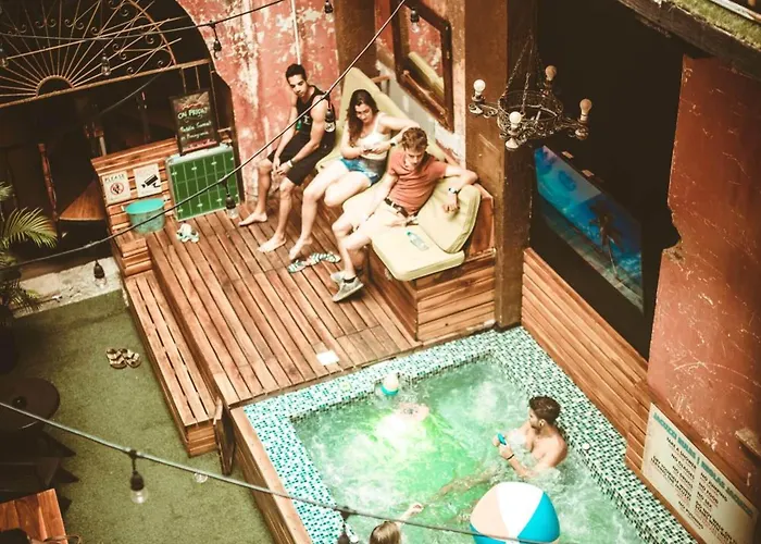 The Clock Hostel & Suites Cartagena